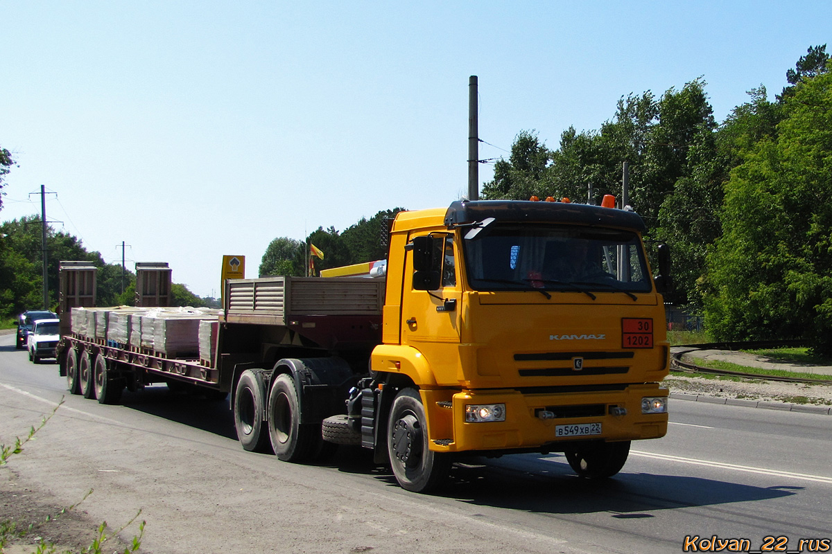 Алтайский край, № В 549 ХВ 22 — КамАЗ-65116-A4(23)
