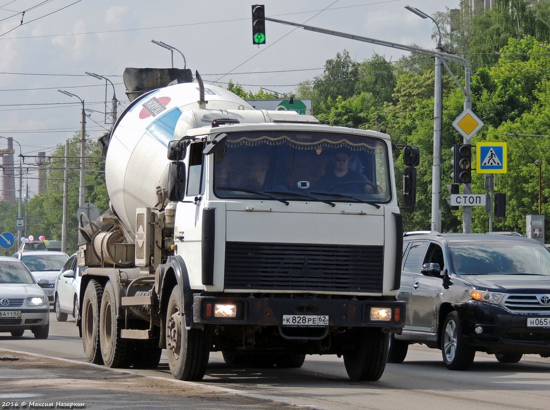 Рязанская область, № К 828 РЕ 62 — МАЗ-6303A5