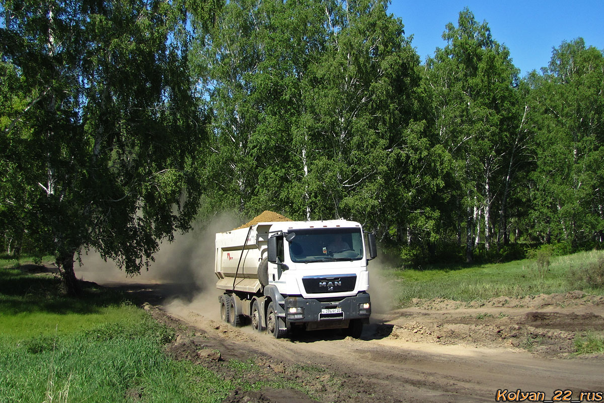 Алтайский край, № Е 286 ХС 22 — MAN TGS 41.440