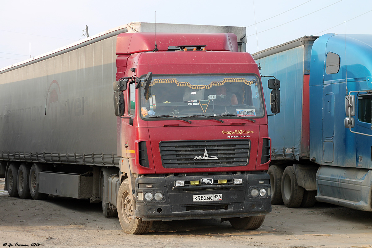 Красноярский край, № К 982 МС 124 — МАЗ-5440B9