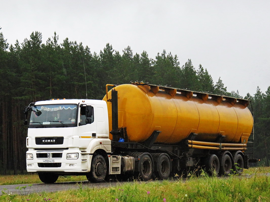 Кировская область, № Н 332 РА 43 — КамАЗ-65206-T5(68)