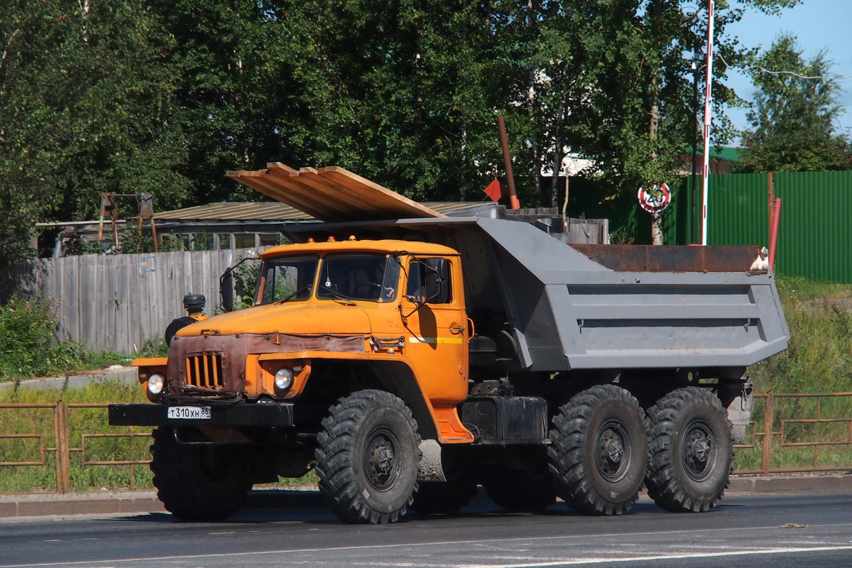 Ханты-Мансийский автоном.округ, № Т 310 ХН 86 — Урал-5557-10