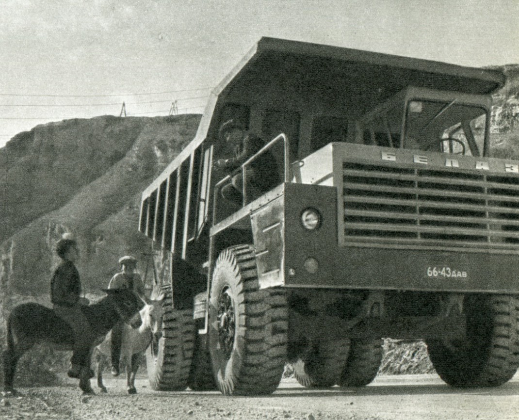 Дагестан, № 66-43 ДАВ — БелАЗ-540; Исторические фотографии (до 2000 года) (Дагестан)