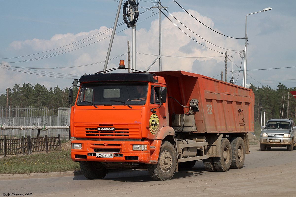 Саха (Якутия), № С 242 КС 14 — КамАЗ-6520-35