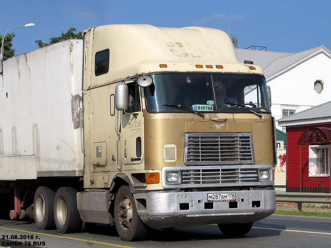 Архангельская область, № М 287 ВМ 178 — International 9800