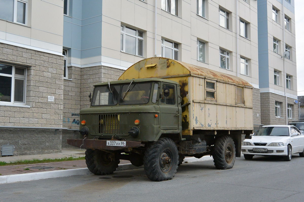 Ханты-Мансийский автоном.округ, № А 337 ХХ 86 — ГАЗ-66-11