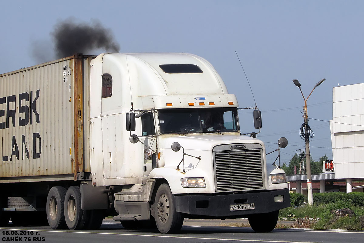 Ленинградская область, № А 210 РУ 178 — Freightliner FLD 120
