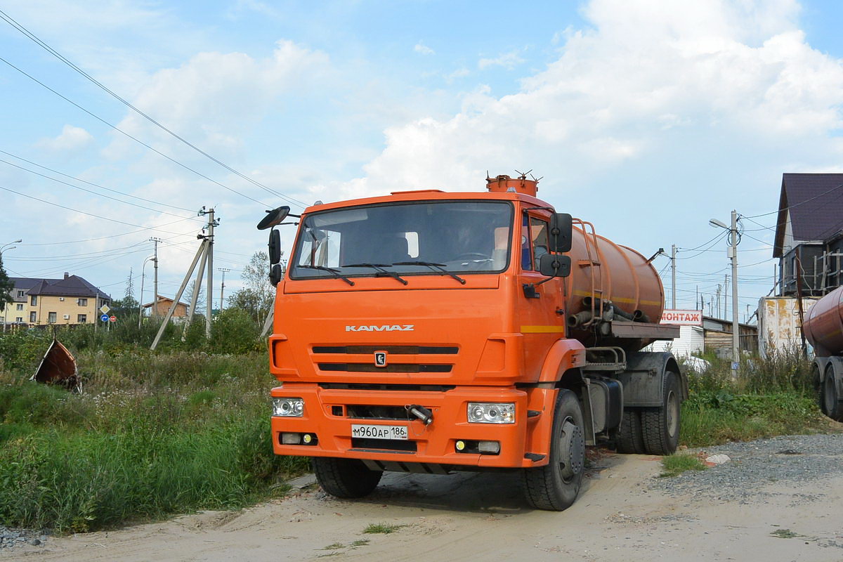 Ханты-Мансийский автоном.округ, № М 960 АР 186 — КамАЗ-53605-L4(19)