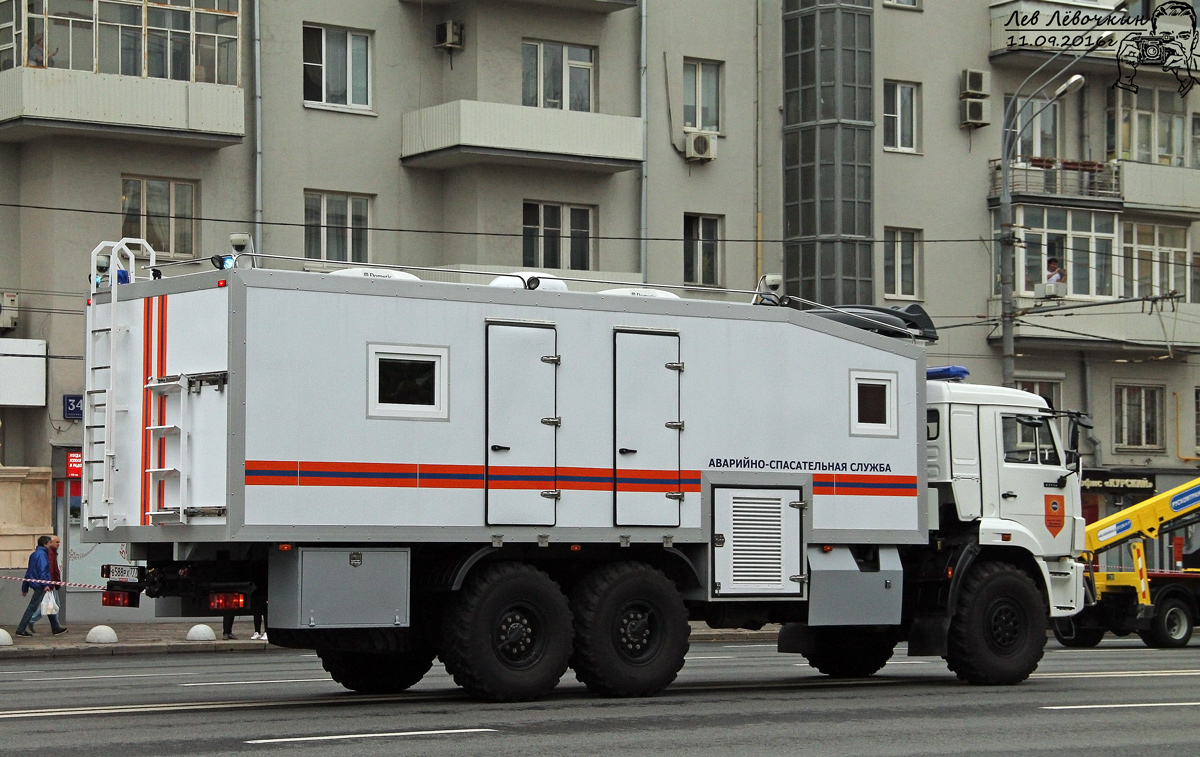 Москва, № В 588 РХ 777 — КамАЗ-43118-RF(08) [43118F-R]; Москва — Парад городской техники 2016