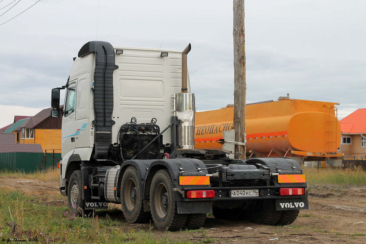 Саха (Якутия), № А 040 КС 14 — Volvo ('2002) FH-Series