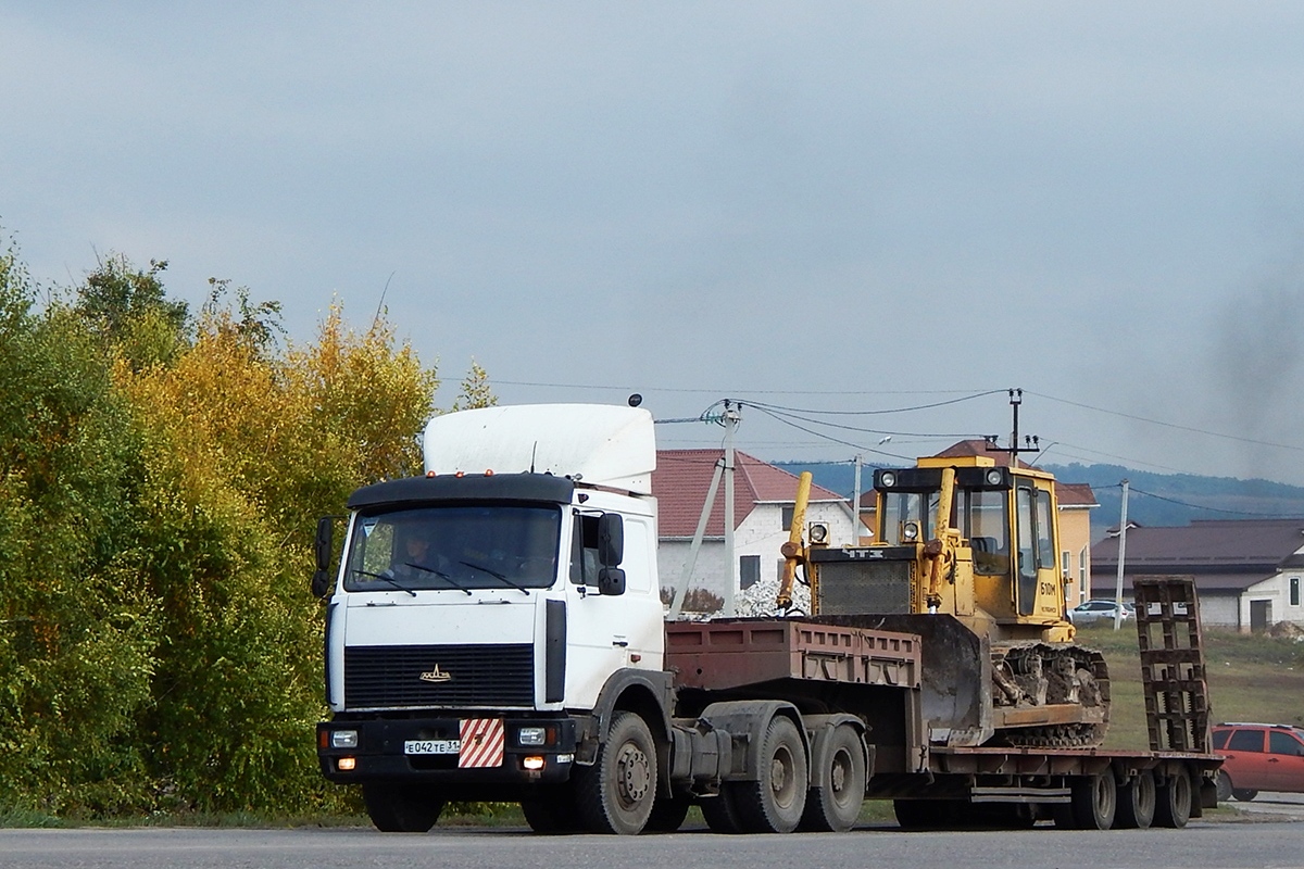 Белгородская область, № Е 042 ТЕ 31 — МАЗ-642205