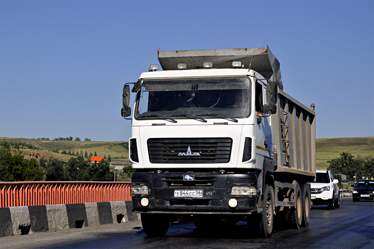 Оренбургская область, № У 844 СС 56 — МАЗ-6501B9