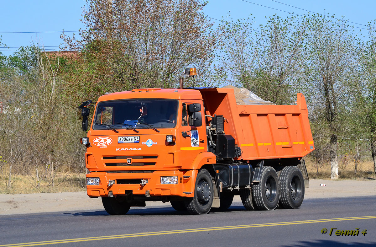 Волгоградская область, № В 986 ЕЕ 134 — КамАЗ-65115-L4(19)