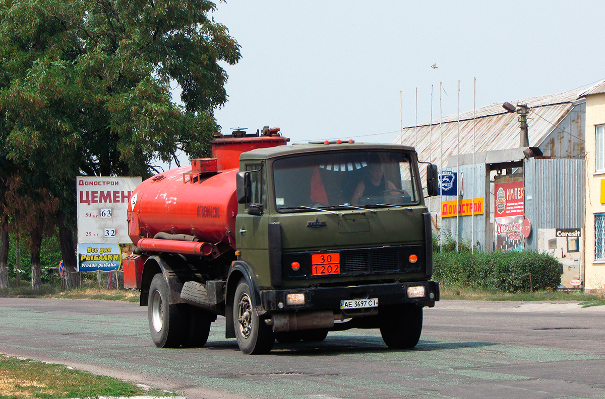 Днепропетровская область, № АЕ 3697 СІ — МАЗ-5337 [533700]