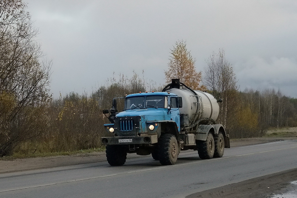 Санкт-Петербург, № В 204 ОЕ 98 — Урал-4320-40