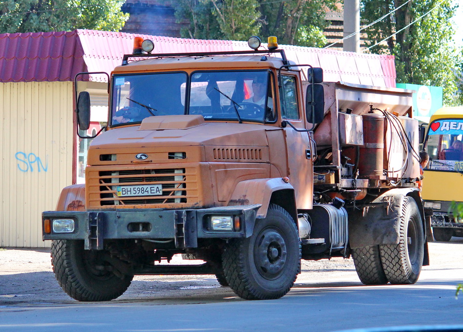 Одесская область, № ВН 5984 ЕА — КрАЗ-5233H2