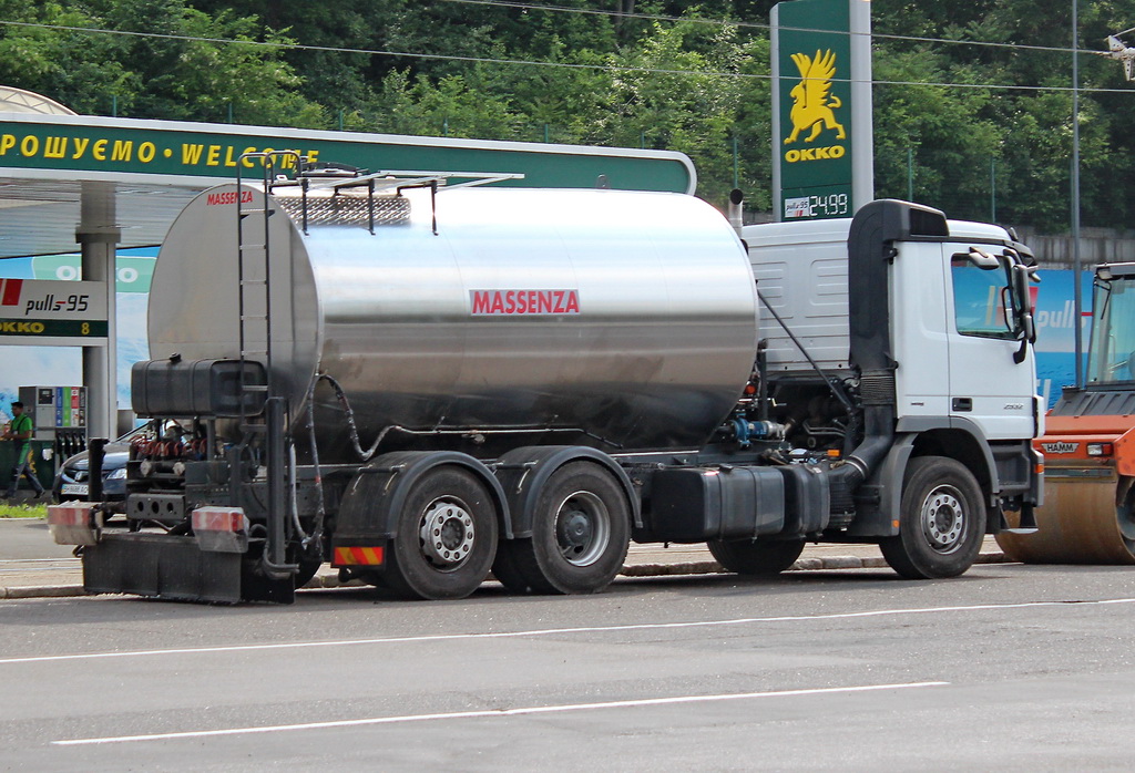 Одесская область, № ВН 8216 ЕТ — Mercedes-Benz Actros ('2009) 2532