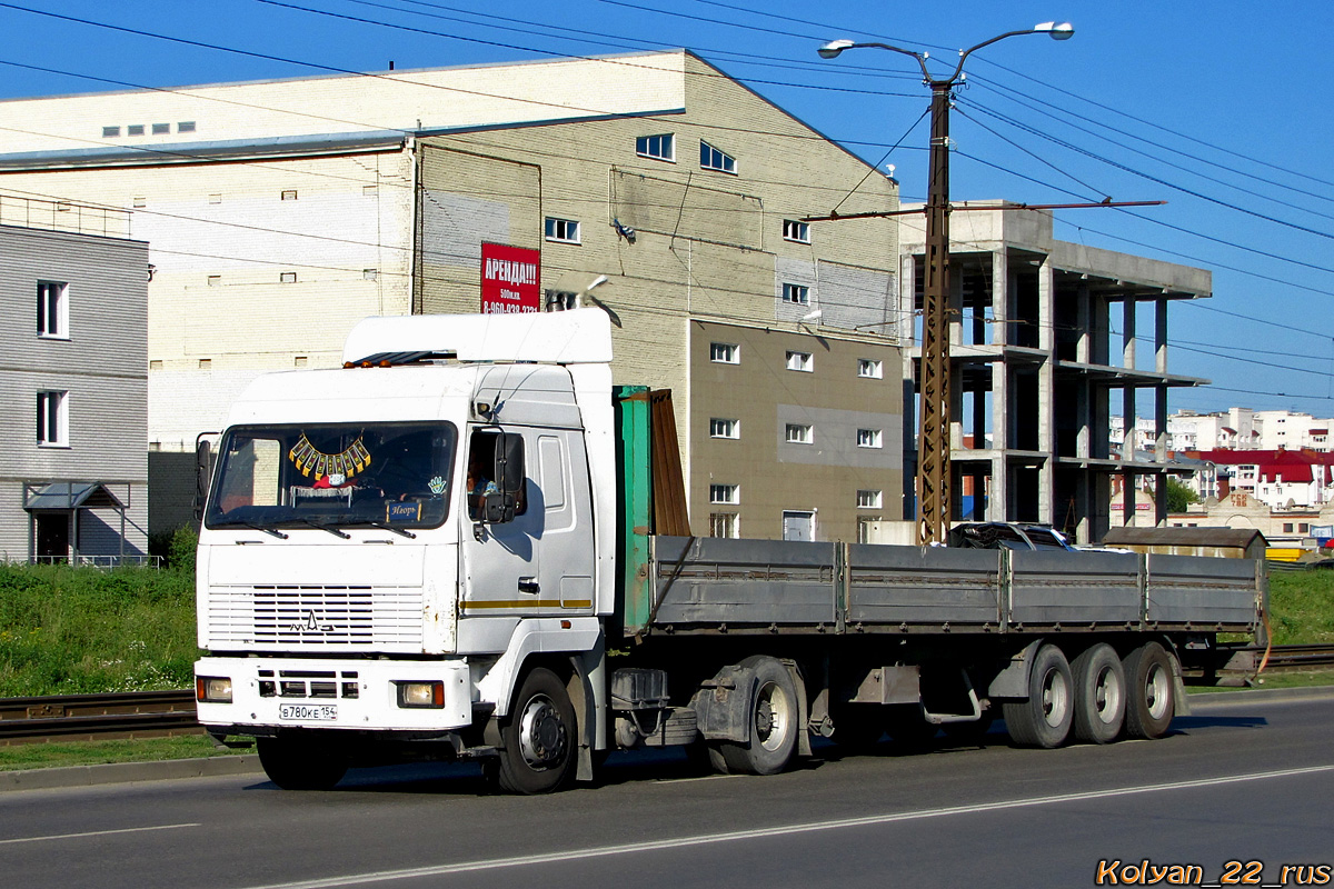 Новосибирская область, № В 780 КЕ 154 — МАЗ-5440A5