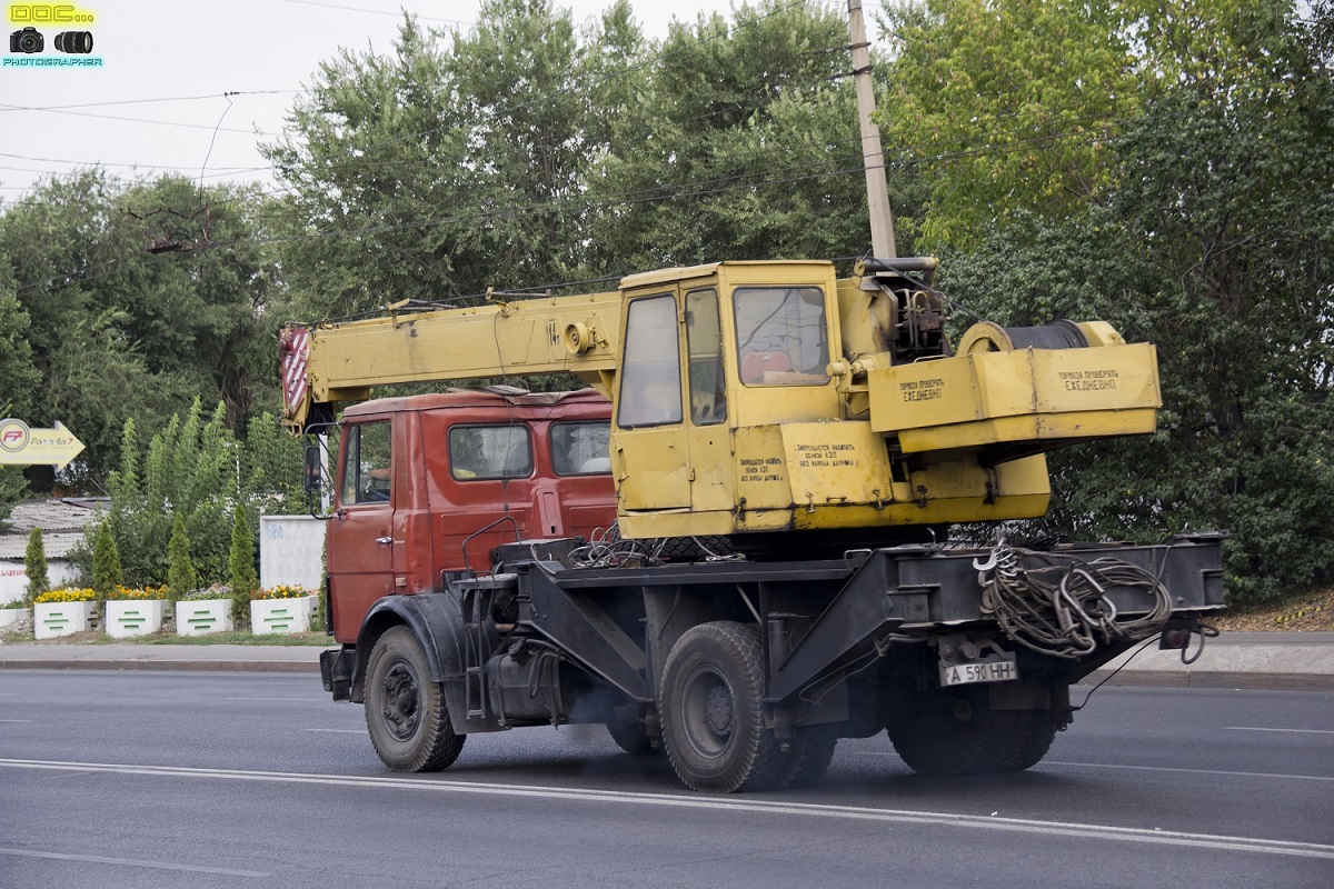 Алматы, № A 590 HH — МАЗ-5337 [533700]