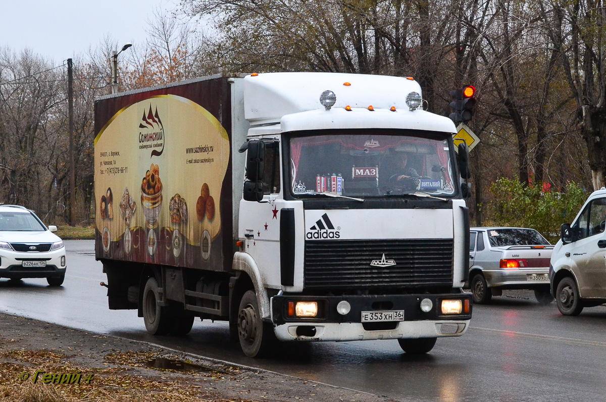 Воронежская область, № Е 353 ХН 36 — МАЗ-437040