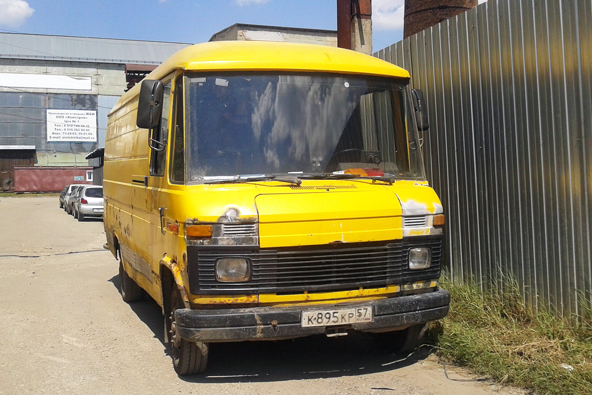 Орловская область, № К 895 КР 57 — Mercedes-Benz T2 ('1967) 407