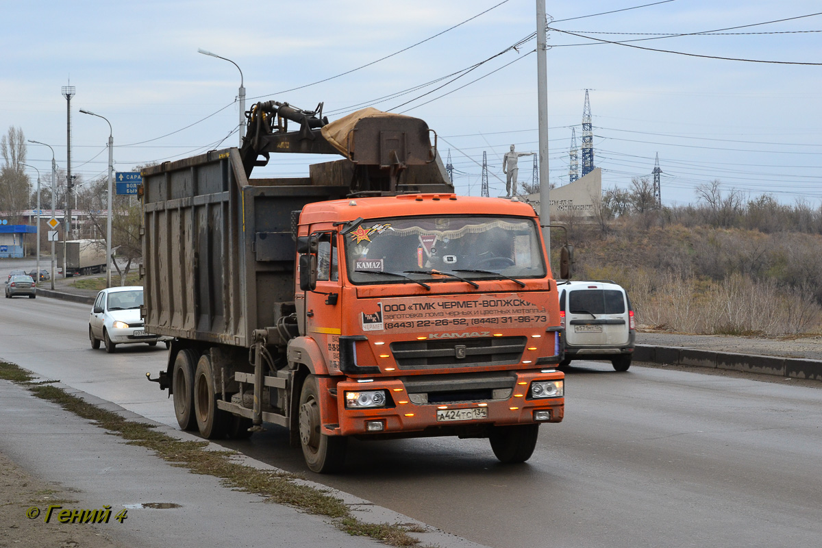 Волгоградская область, № А 424 ТС 134 — КамАЗ-65115-N3(78)
