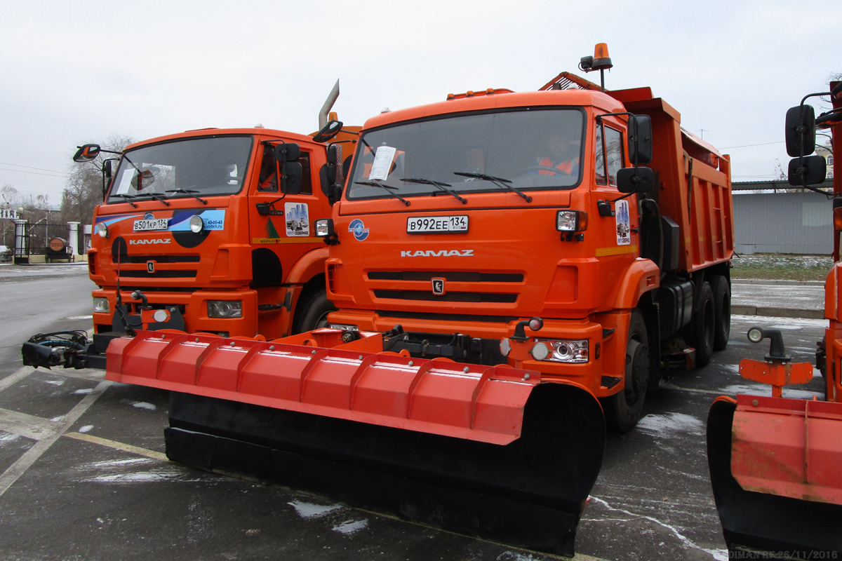Волгоградская область, № В 992 ЕЕ 134 — КамАЗ-65115-L4(19)