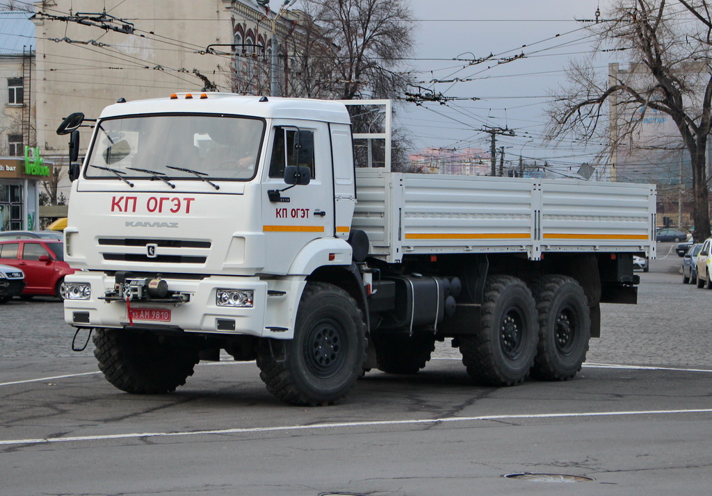 Одесская область, № 15 АМ 9810 — КамАЗ-43118-A5(48)