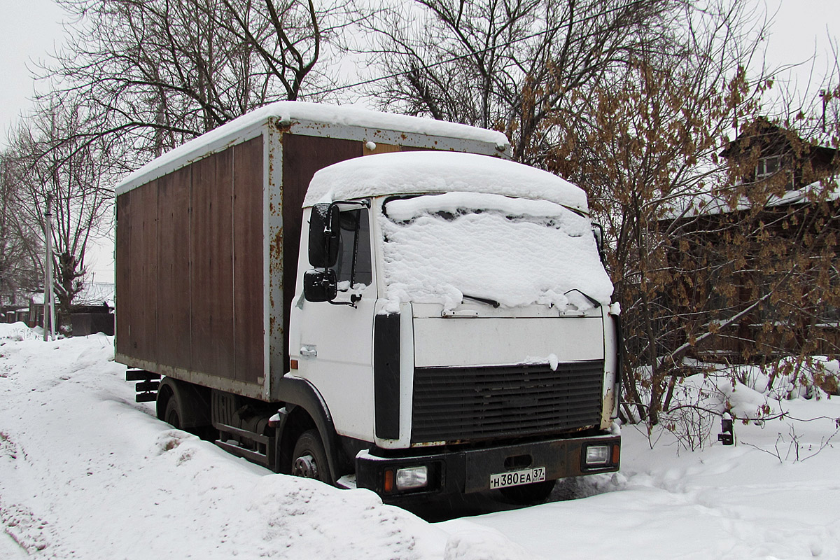 Ивановская область, № Н 380 ЕА 37 — МАЗ-437040