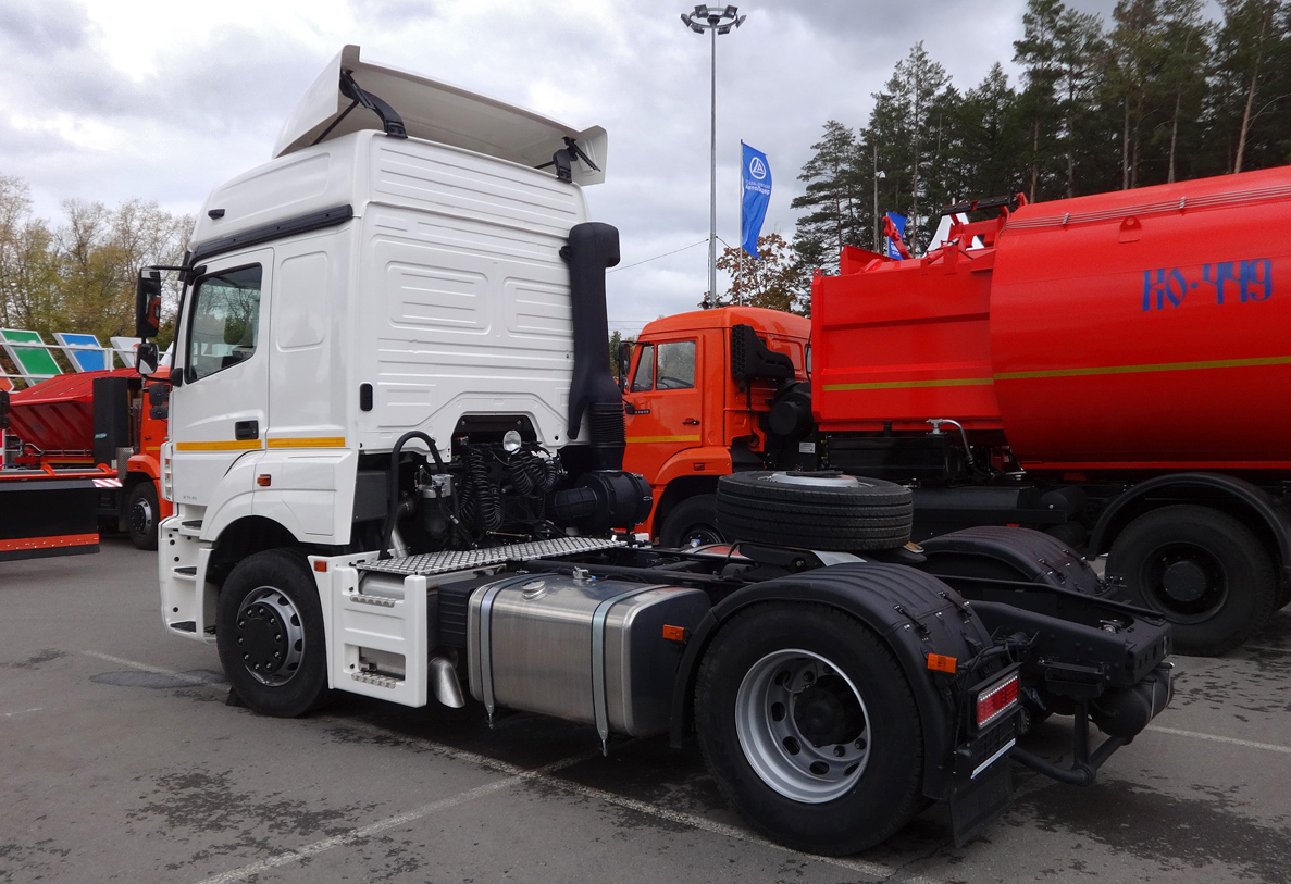 Башкортостан, № (02) Б/Н 0016 — КамАЗ-5490-S5(87)
