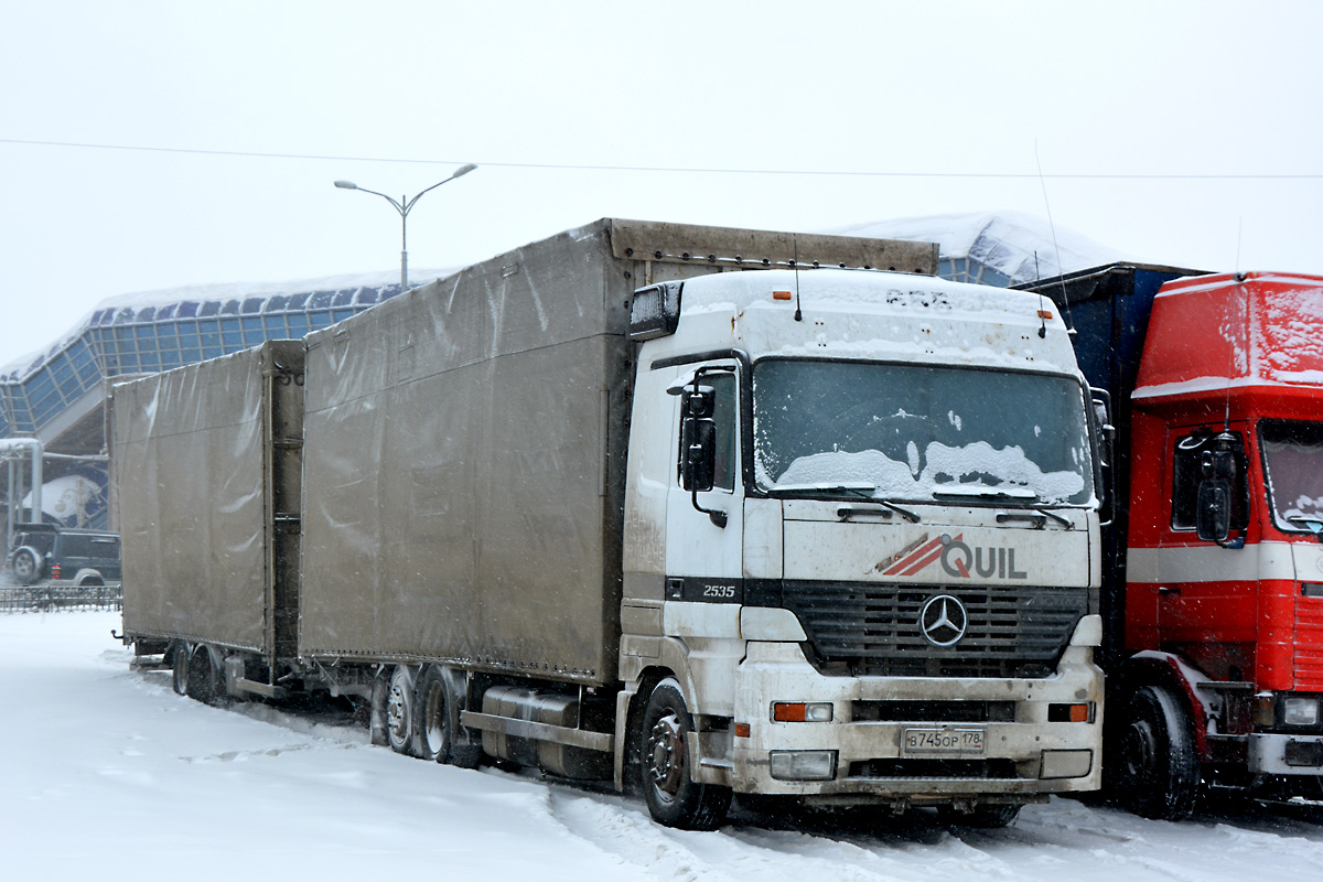 Пермский край, № В 745 ОР 178 — Mercedes-Benz Actros ('1997) 2535
