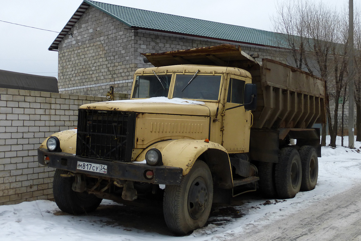 Волгоградская область, № М 817 СУ 34 — КрАЗ-256Б1