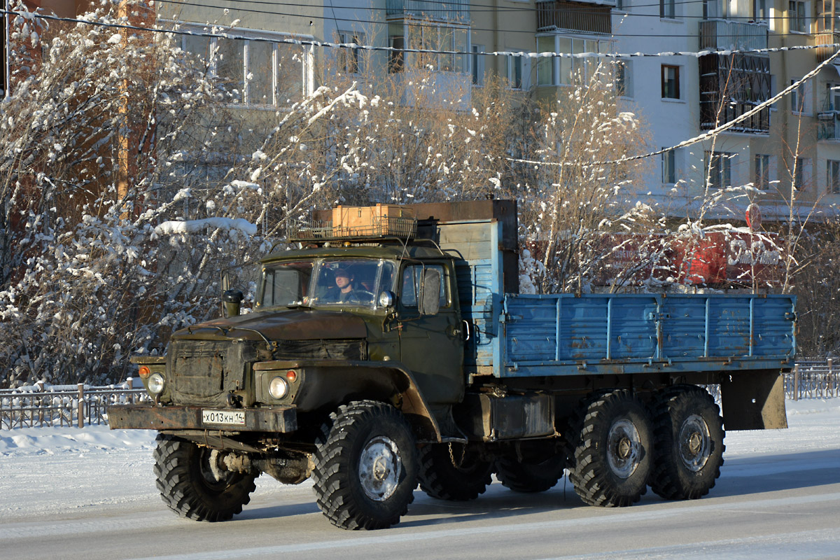 Саха (Якутия), № Х 013 КН 14 — Урал-4320-01
