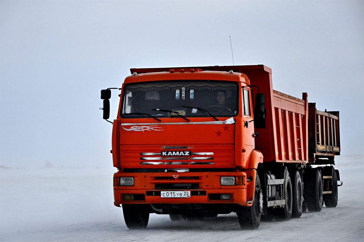 Алтайский край, № С 015 УВ 22 — КамАЗ-6520-06 [65200F]