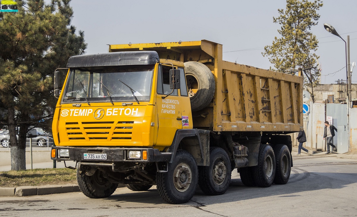 Алматы, № 735 AX 02 — Shaanxi Shacman (общая модель)