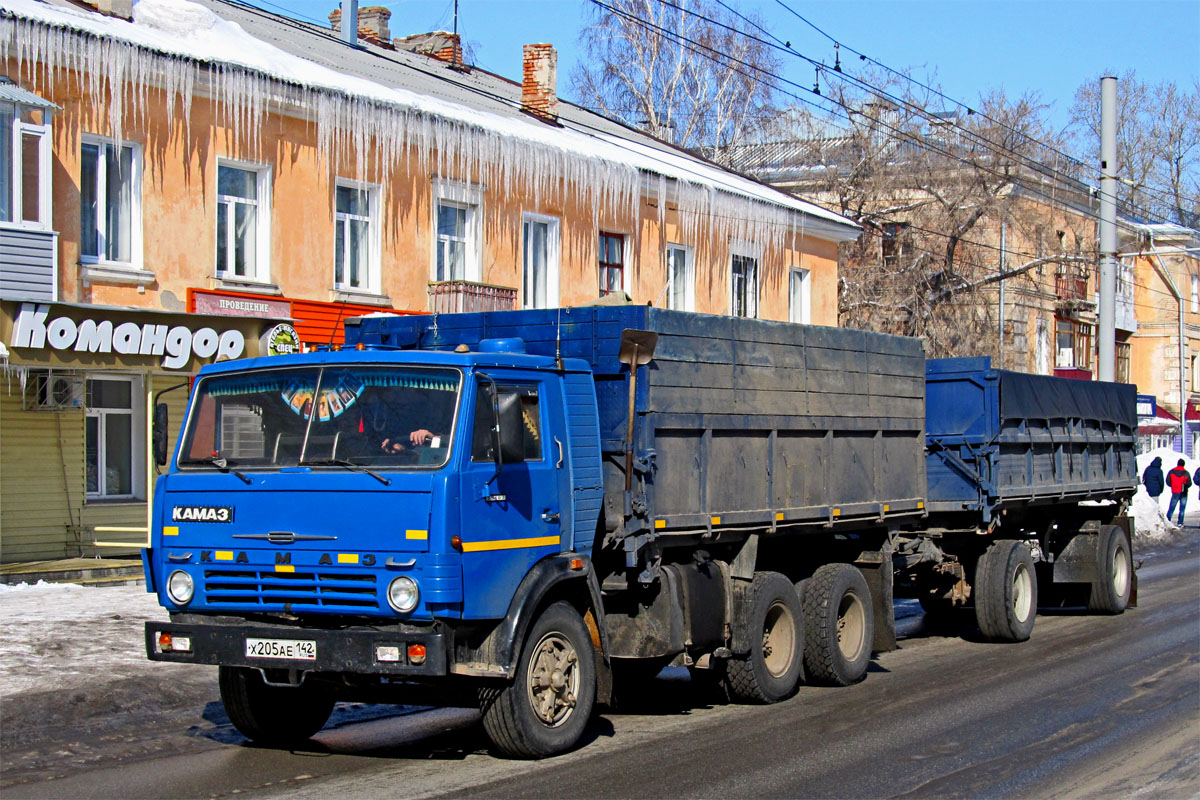 Кемеровская область, № Х 205 АЕ 142 — КамАЗ-5320