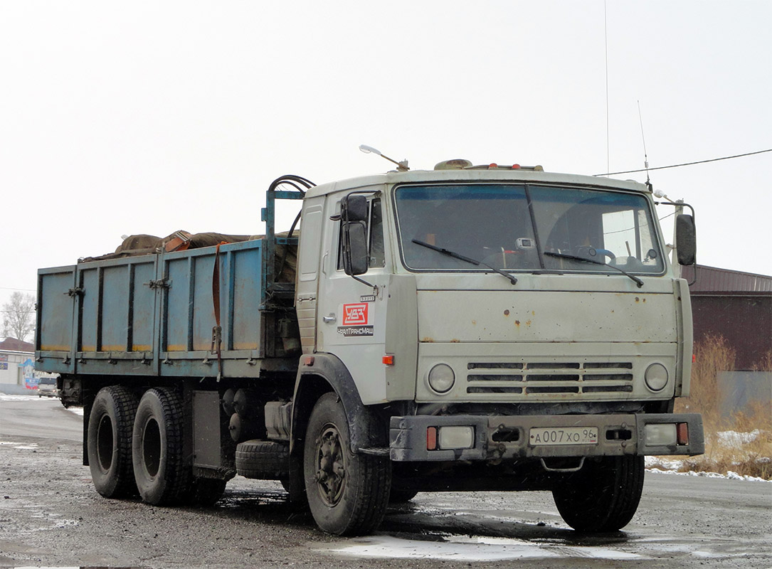 Свердловская область, № А 007 ХО 96 — КамАЗ-53212