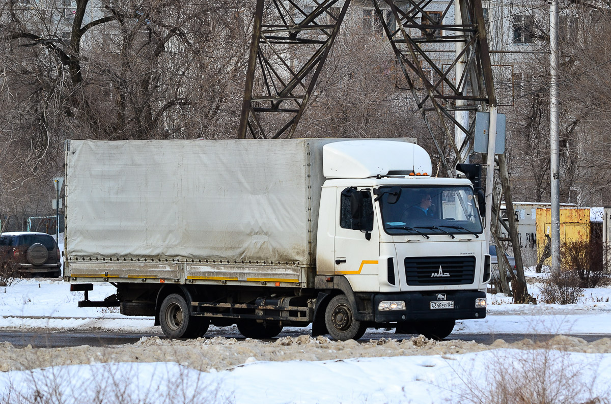Саратовская область, № А 348 ЕО 164 — МАЗ-4371P2
