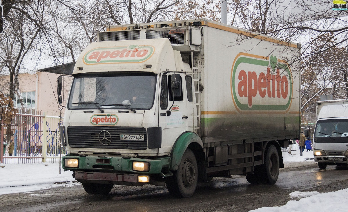 Алматы, № 649 ZZA 02 — Mercedes-Benz NG 1625