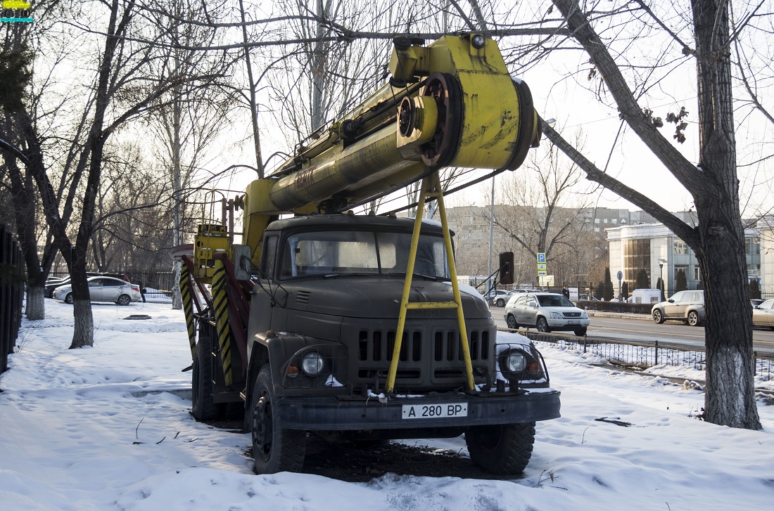 Алматы, № A 280 BP — ЗИЛ-431412 (УАМЗ)