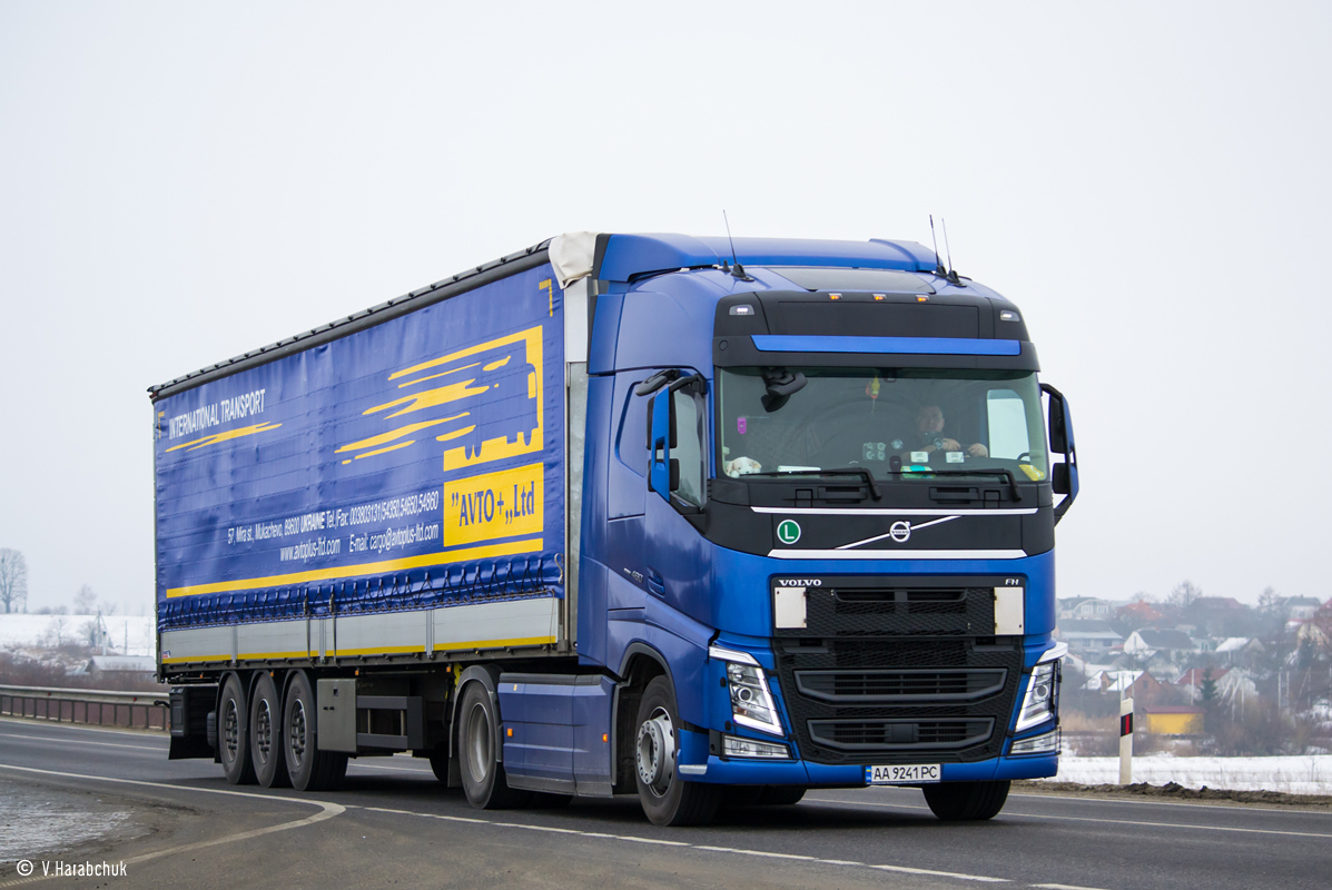 Закарпатская область, № АА 9241 РС — Volvo ('2012) FH.460