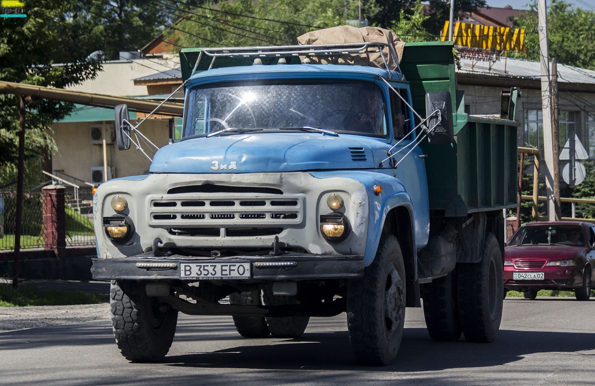 Алматинская область, № B 353 EFO — ЗИЛ-495810