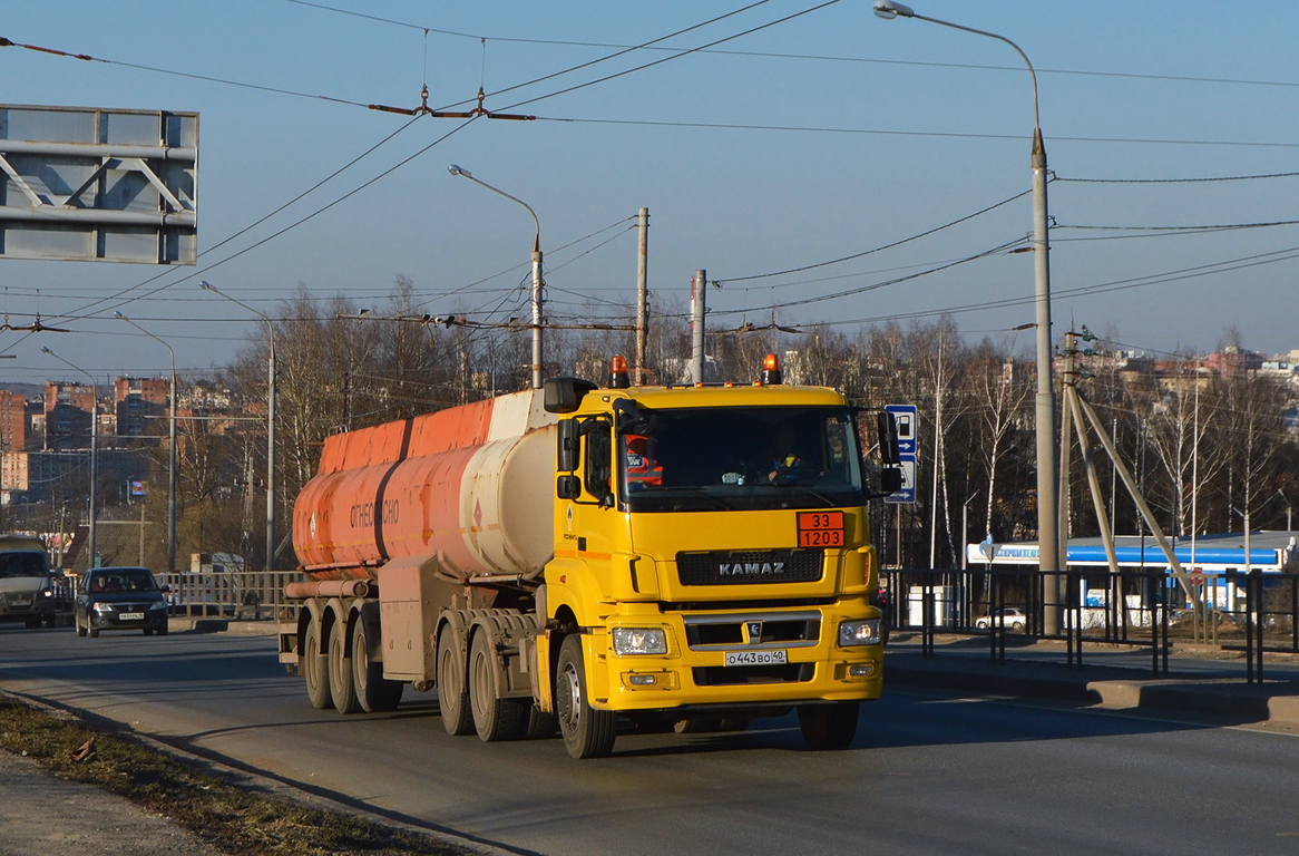 Калужская область, № О 443 ВО 40 — КамАЗ-65206-S5(87)