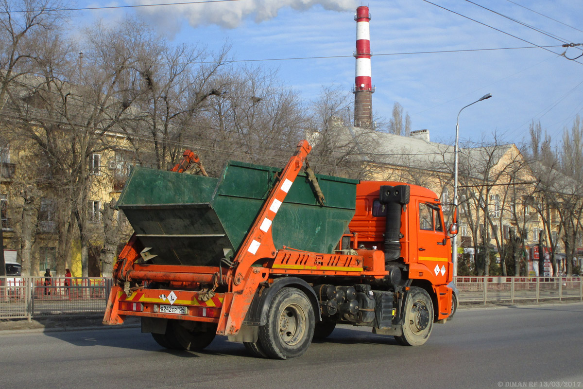 Волгоградская область, № В 242 ЕР 134 — КамАЗ-43253-R4(28)