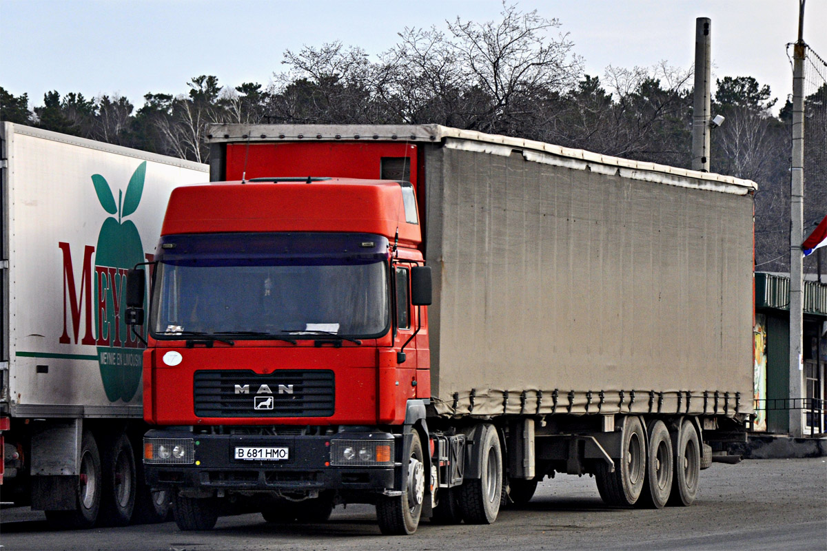 Алматинская область, № B 681 HMO — MAN F2000 18.xxx (общая)