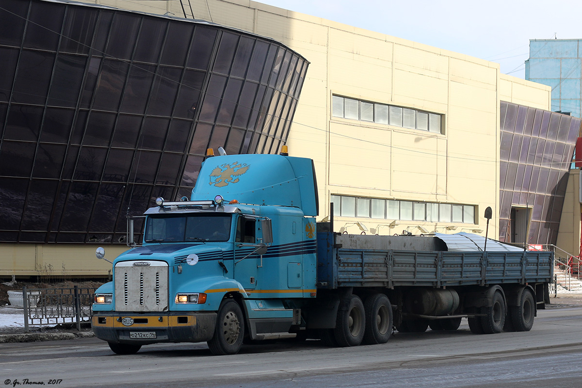 Саха (Якутия), № О 212 КС 14 — Freightliner FLD 120