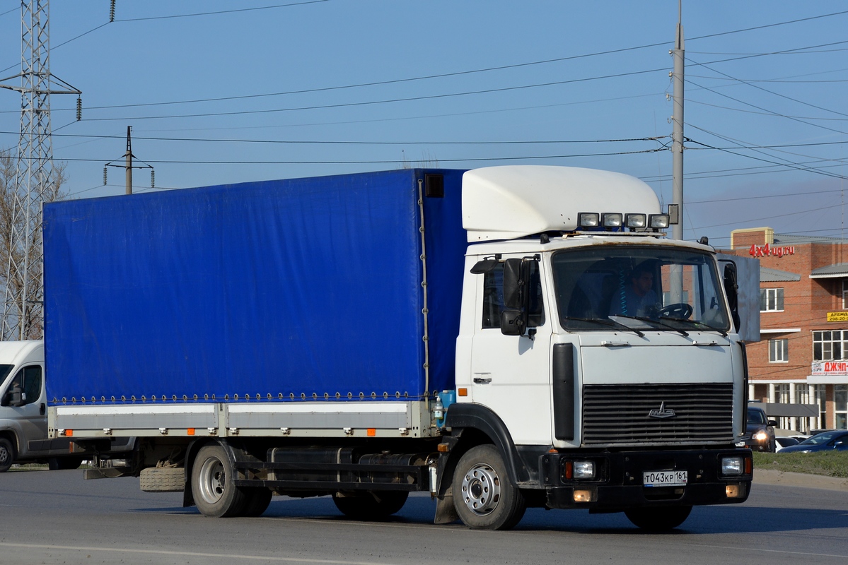 Ростовская область, № Т 043 КР 161 — МАЗ-437043