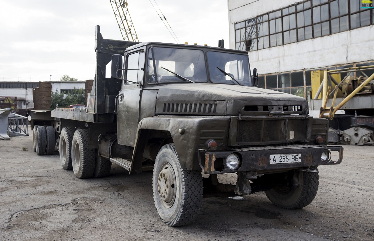 Алматы, № A 285 BE — КрАЗ-256Б1