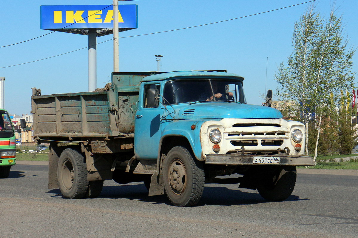 Омская область, № А 451 СЕ 55 — ЗИЛ-495710