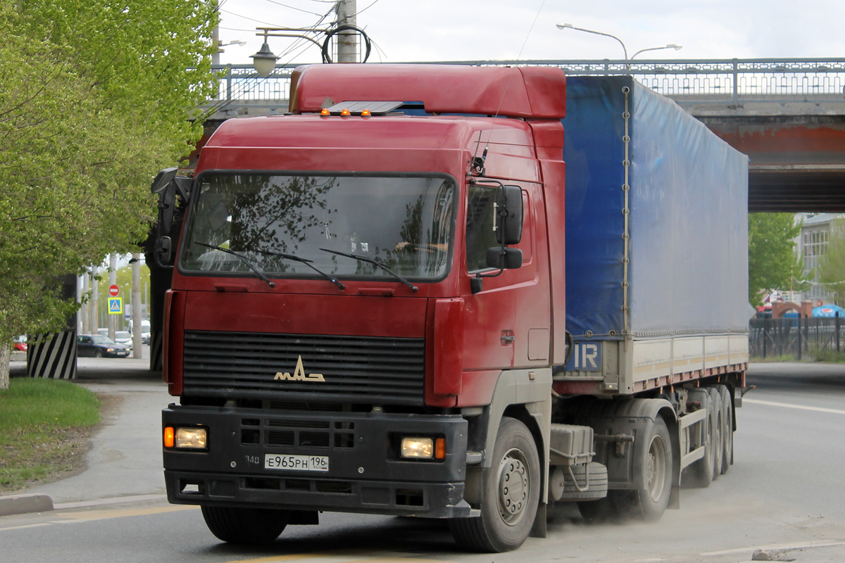 Свердловская область, № Е 965 РН 196 — МАЗ-5440A8